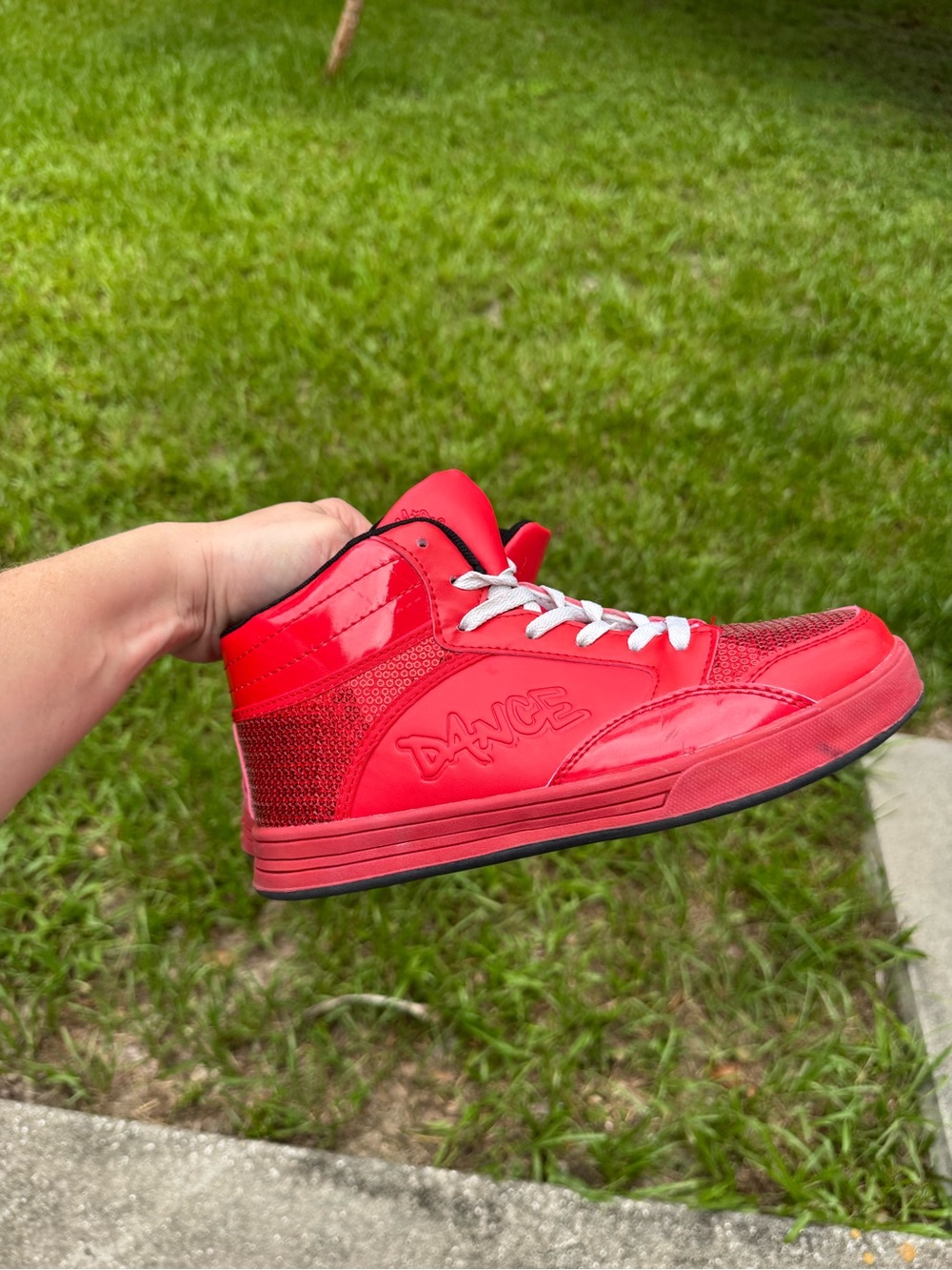 Dance Kids High-Top Sneakers in Red